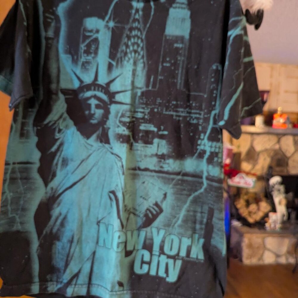 New York T-Shirt Size - Youth M